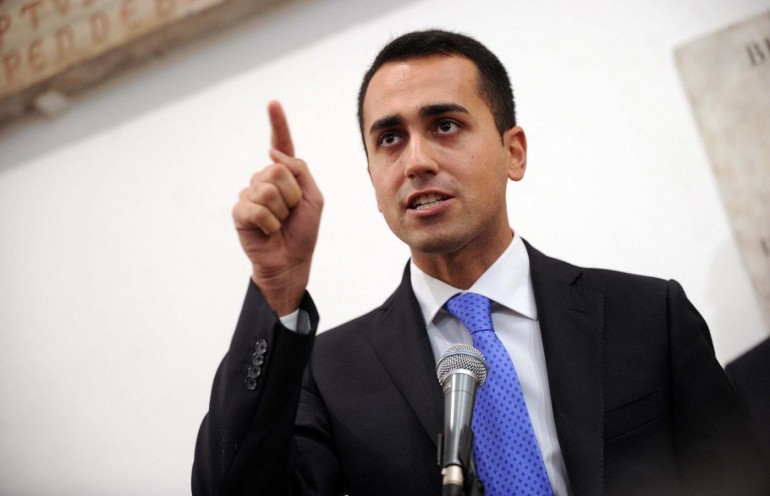Luigi Di Maio Curriculum: Biografia, Altezza e Laurea | Notiziare